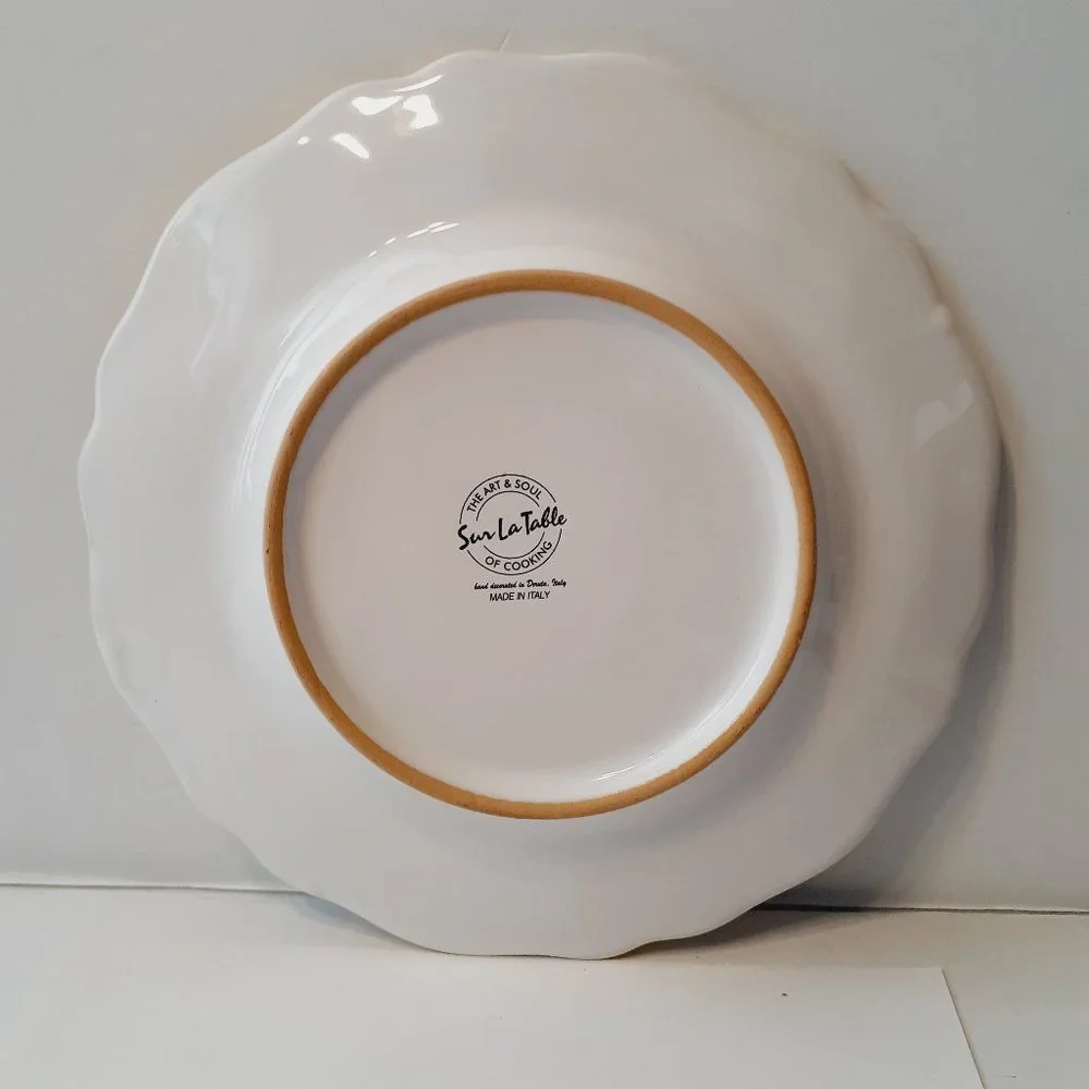 Sur la table Made In Italy Hand Dcorated in Deruta Italy 8.25